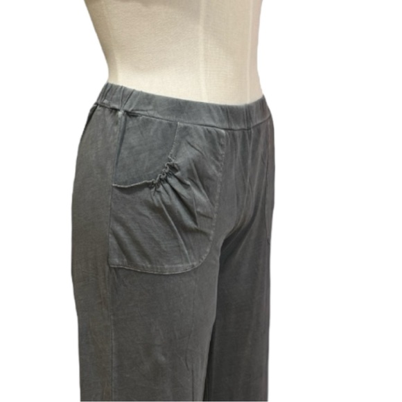 Hello Nite Los Angeles Loungewear Pants with Super Cute Pockets - Picture 3 of 5